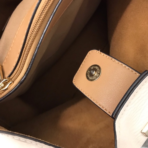 Aldo Crossbody Purse - Picture 7 of 16